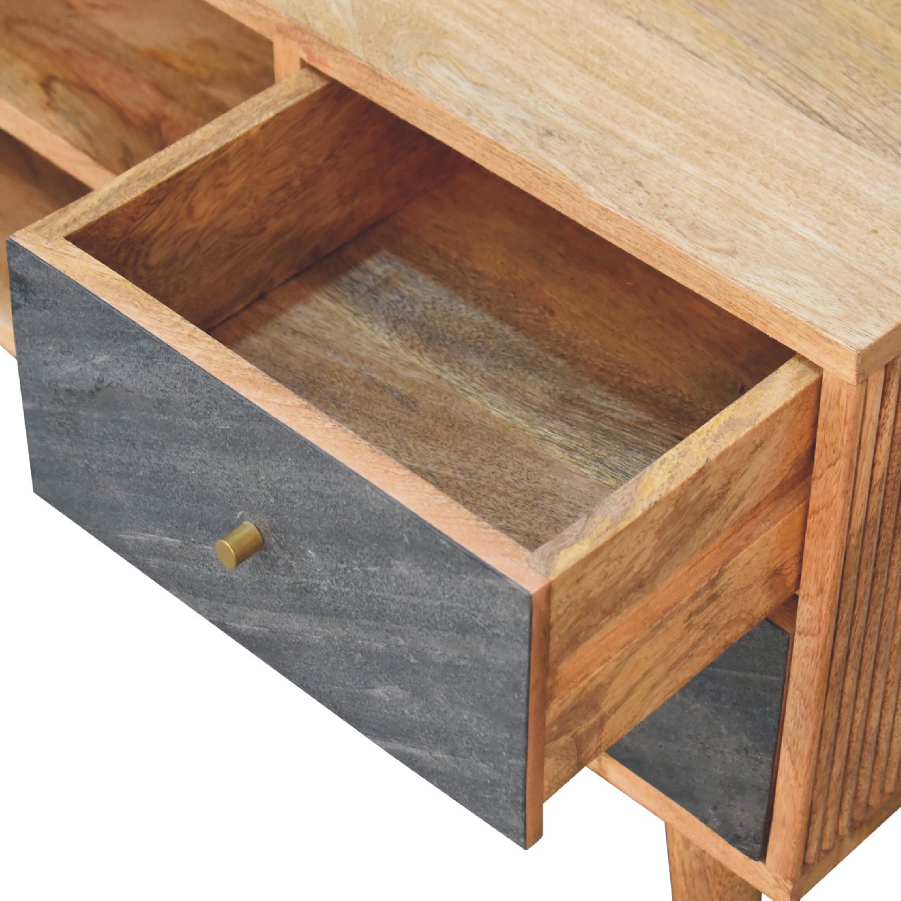 Slade Media Unit - Image 6